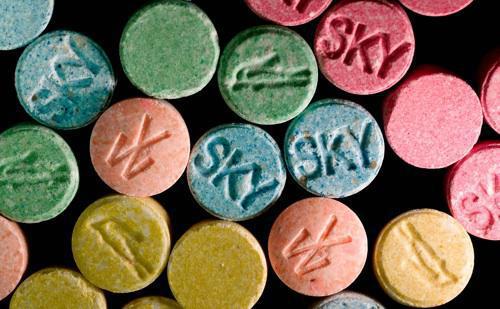 Alerte sanitaire : la moitié des cachets d’ecstasy sont surdosés